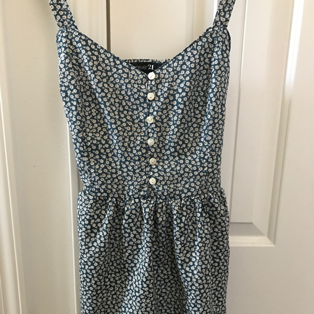 Floral flowy tank